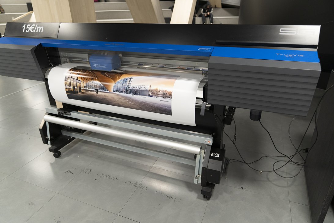 Image of the spaces Large format printer #1