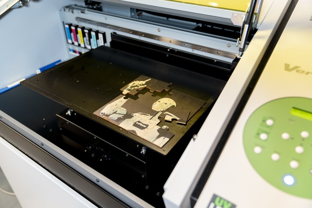 Image of the spaces UV printer #2