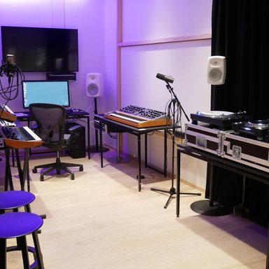 Electronic music studio