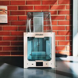 3D-printer (Ultimaker 2+ Connect)